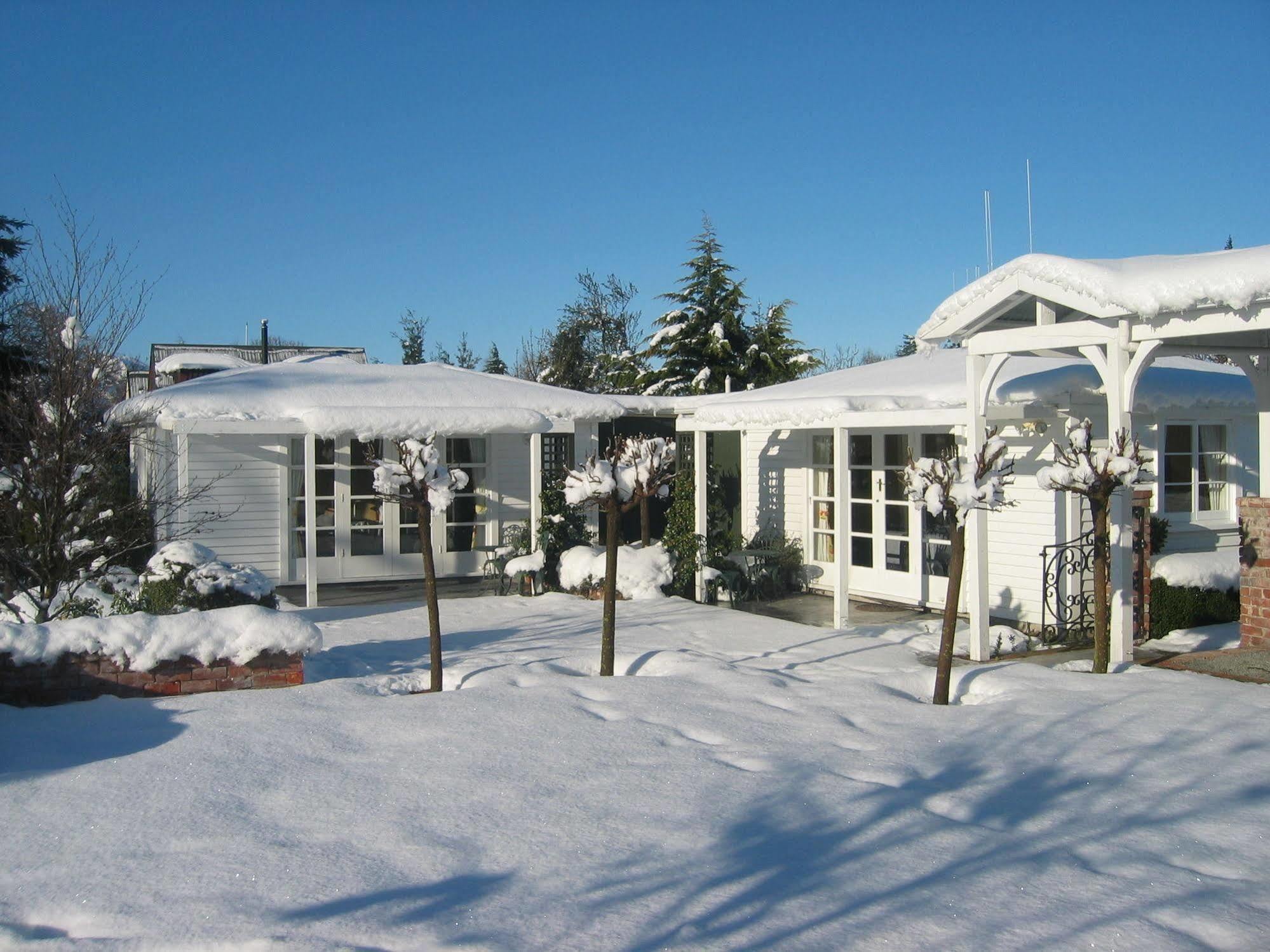 Cheltenham House Ханмер Спрингс Екстериор снимка